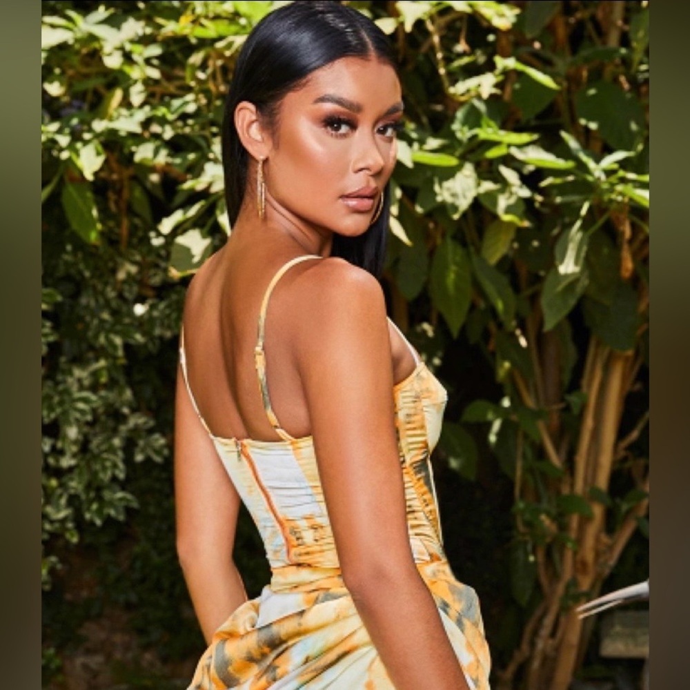 PrettyLittleThing Tie-Dye Corset Style Top – Size 16 - Picture 3 of 10